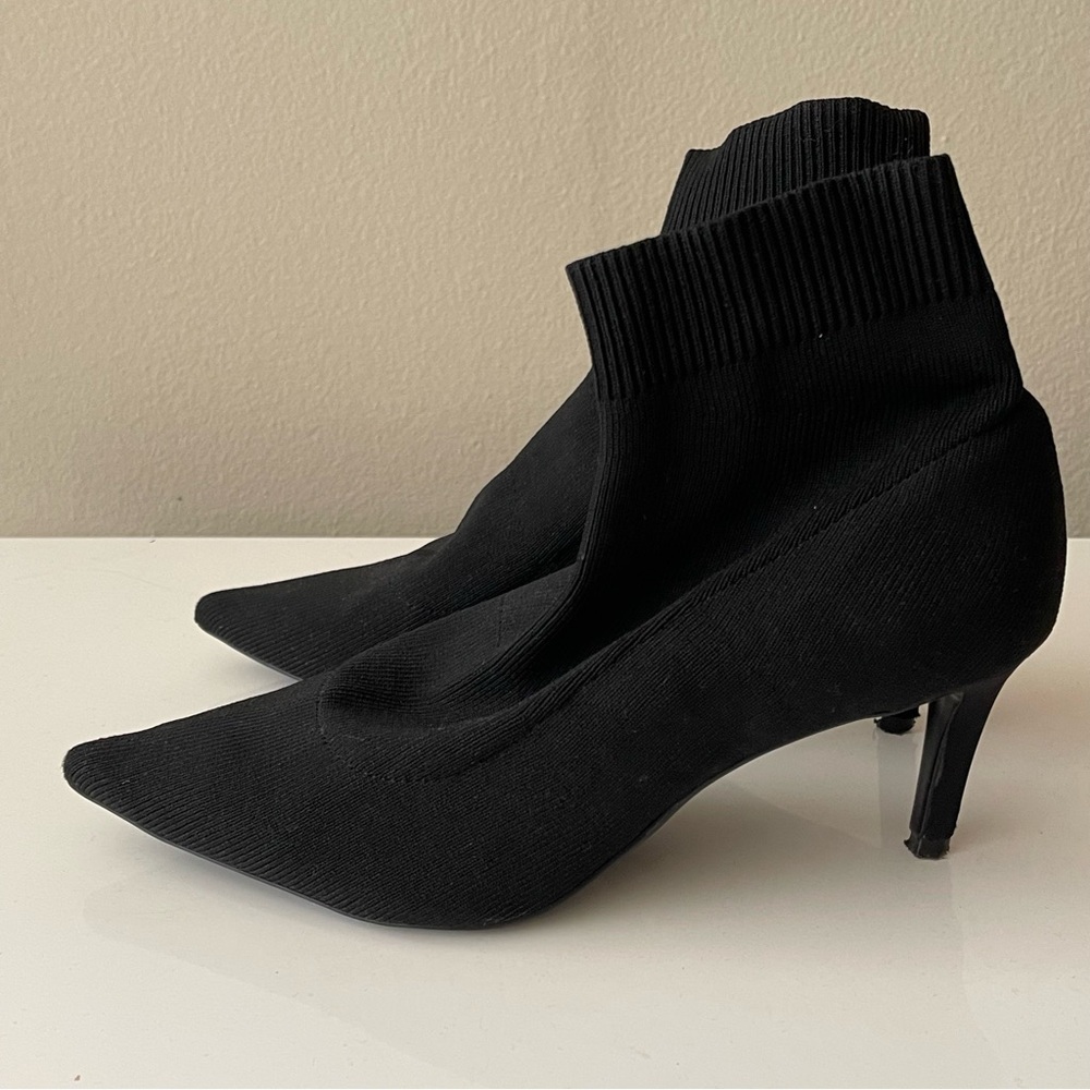 TONY BIANCO Gwen black‎ sock knit booties 6.5 - Picture 3 of 9